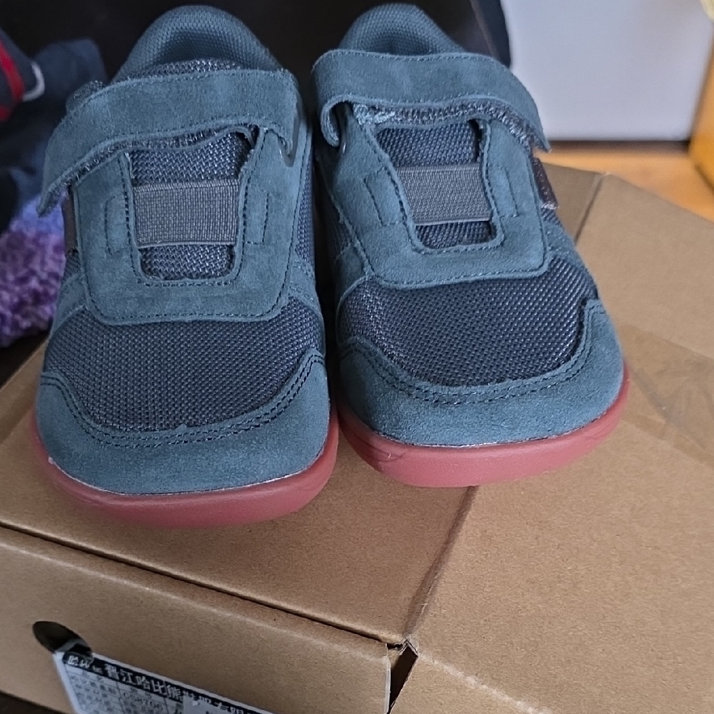 HOBIBEAR Kids Wide Barefoot Shoes Boys Girls Minimalist Zero Drop Sneakers